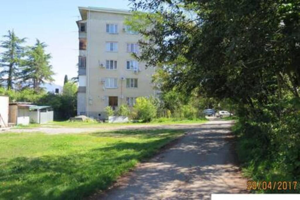 Appartement Flat near the sea à Pizunda Extérieur photo